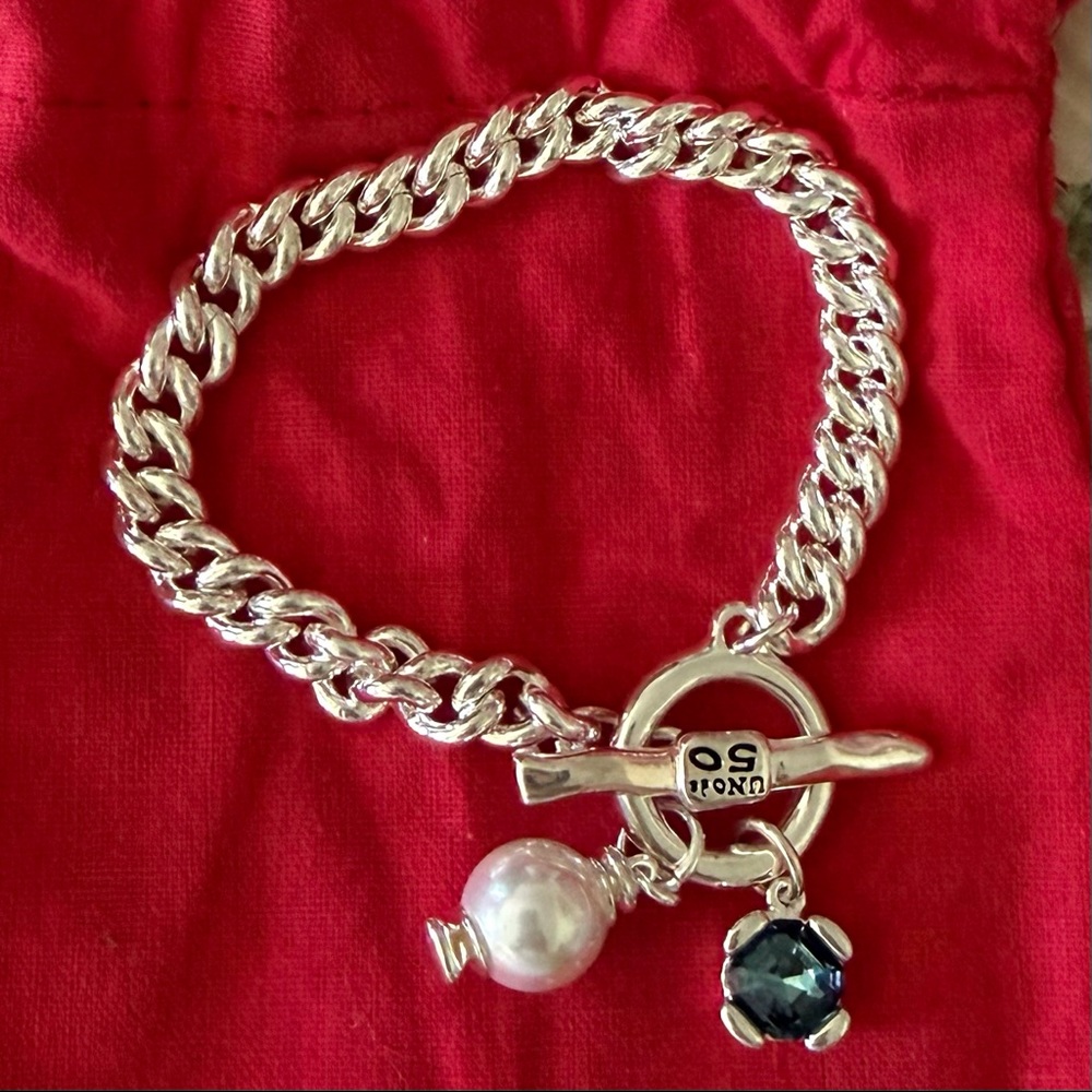 Uno de 50 YOLO Bracelet